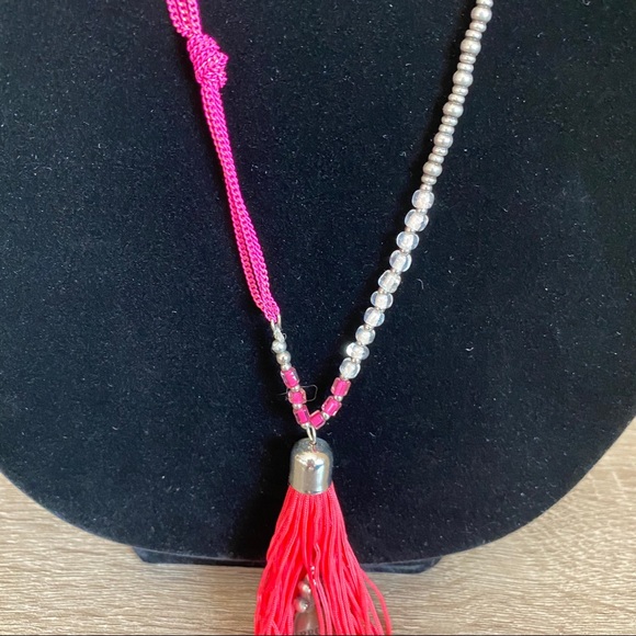 NWOT PInk Bead Tassel Protection CharmLongNecklace - Picture 4 of 8